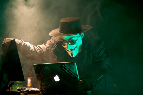hacker contra ciberseguridad